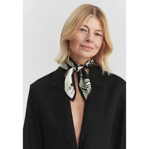 Women's blazer Tatuum Salbi 1 image-3