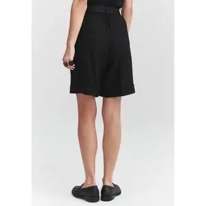 Women's shorts Tatuum Zamiaki image-3