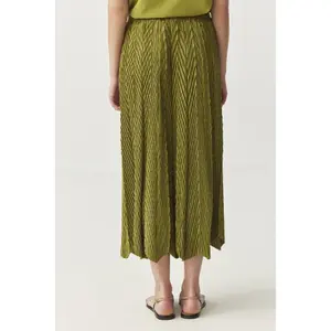 Pleated skirt for women Tatuum Lamara image-2