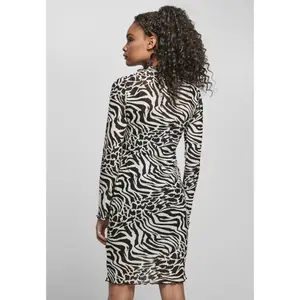 Robe femme Urban Classics aop double layer image-4