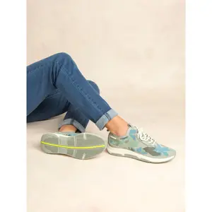 Sneakers da donna TBS Jellina image-3