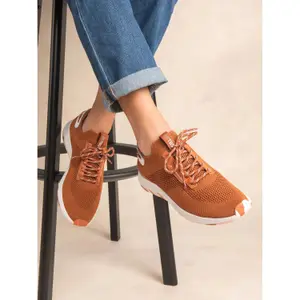 Sneakers da donna TBS Jellina image-3