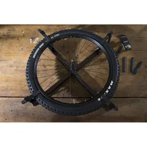 Professionelle Reifenmontage Technomousse image-2