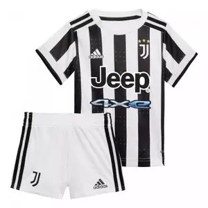 Babykit voor thuis Juventus 2021/22 image-0