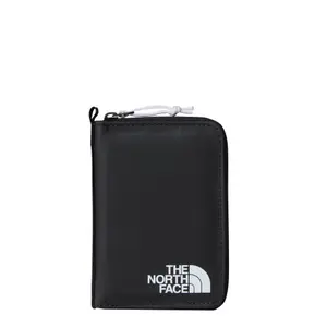 Portfolio The North Face Base Camp Voyager image-0