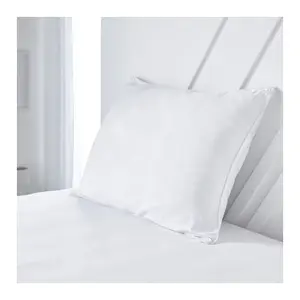 Polyester kussen Today Essential 50x70 image-0