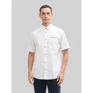 Classic Fit Shirt with Chest Pocket Tom Tailor image-1
