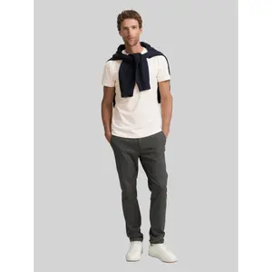 Basic Fitted T-Shirt Tom Tailor image-3
