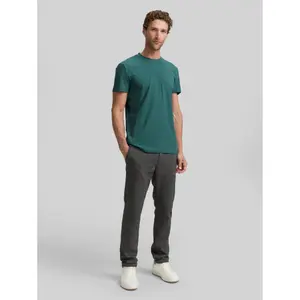 Basic Fitted T-Shirt Tom Tailor image-3