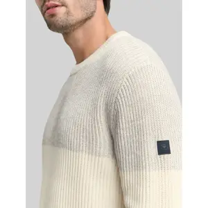 Plaited Knit Crew Neck Sweater Tom Tailor image-4