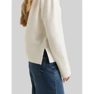Pull col V em malha bouclê senhora Tom Tailor image-4
