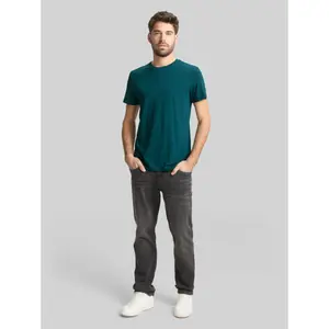 Basic Fitted T-Shirt Tom Tailor image-3