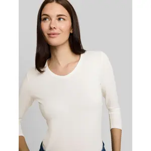 Basic V-Neck T-Shirt Women Tom Tailor image-4