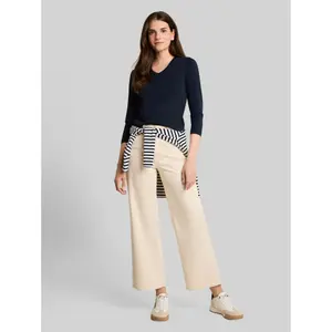 Basic V-Neck T-Shirt Women Tom Tailor image-3