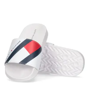 slides with printed flag child Tommy Hilfiger image-2
