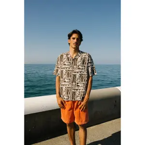 Shirt Town & Country Surf Designs Aloha image-4