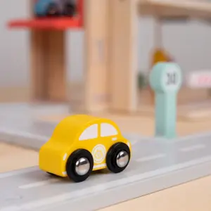 Wooden three-storey garage car set FSC TP Toys image-4