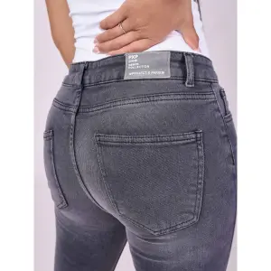 Basic-Skinny-Jeans für Frauen Project X Paris image-4