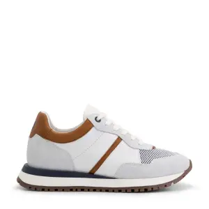 Women's Trainers Travelin Carnac image-0