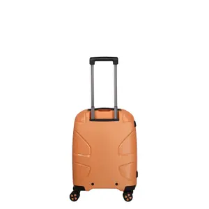 Maleta con puerto USB+USB-C travelite IP1 Trolley S image-3