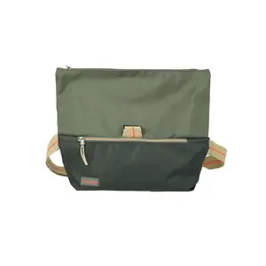 Torba na ramię travelite Color Craze image-4