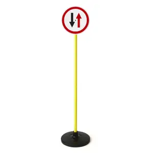 Priority road sign Tremblay CT image-0