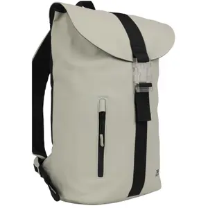 Backpack Trespass Study image-1