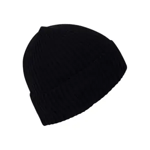 Bonnet Trespass Dornan image-2