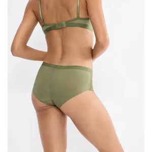 Women's panties Triumph Aura Spotlight T Maxi image-3