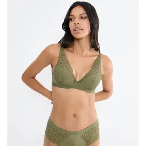 Women's bra Triumph Aura Spotlight T WP image-2