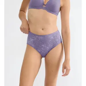 Γυναικείο σλιπάκι Triumph Amourette Charm T Maxi02 image-1