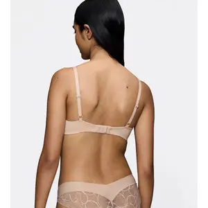 Sujetador acolchado con aros para mujer Triumph Body Make-Up Illusion Lace image-2