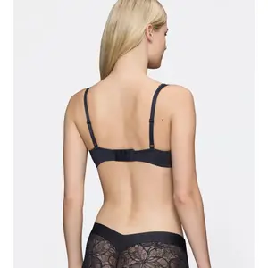 Dames Triumph Body Make-Up Illusion image-4