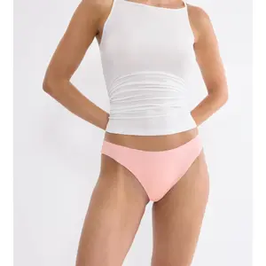 Women's thong Triumph Pretty Micro image-2