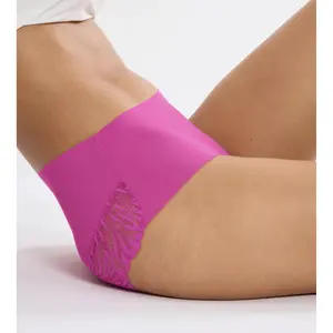 Women's panties Triumph Pretty Micro image-4