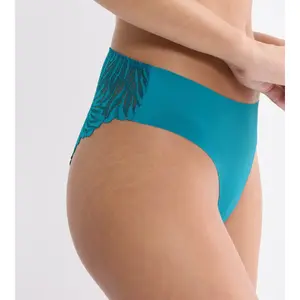 Women's panties Triumph Pretty Micro Tai image-4