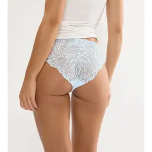 Women's panties Triumph Pretty Micro Tai image-3