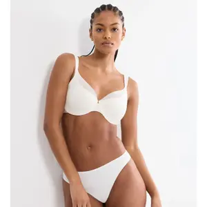 Women's bra Triumph Body Make-Up Illusion Curve W01 image-1