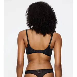 csipkés melltartó női Triumph Palina Moonlight Kiss WH image-3