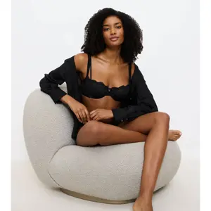 csipkés melltartó női Triumph Palina Moonlight Kiss WH image-2