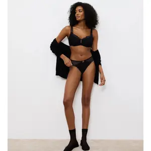 csipkés melltartó női Triumph Gardenia Florale W01 image-2