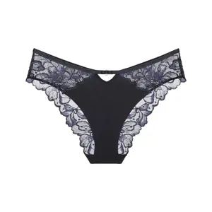 Γυναικείο εσώρουχο με δαντέλα Triumph Gardenia Florale Tai image-0