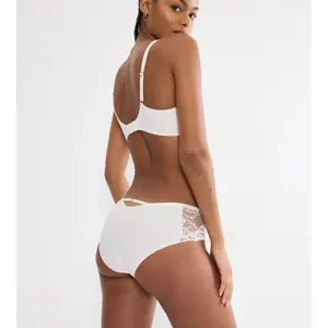 Γυναικείο σλιπάκι Triumph Wild Gardenia Florale image-3