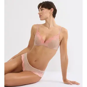 Női melltartó Triumph Comfort Glam WHU image-3