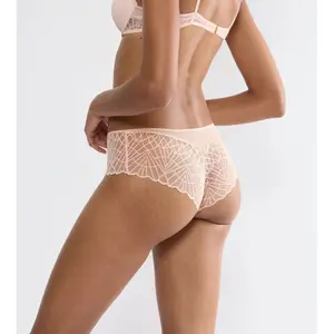 Koronkowe figi damskie Triumph That Night In Vegas image-2