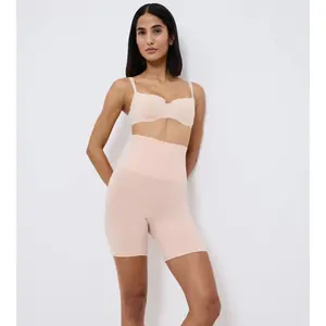 Damen Tights Triumph Soft Sculpt Panty L image-3