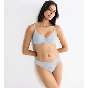Women's bra Triumph Breathe & Lift Smart image-2