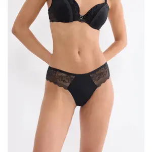 Γυναικείο σλιπάκι Triumph Comfort Allure image-1