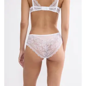 Γυναικείο σλιπάκι Triumph Comfort Allure Hipster image-3