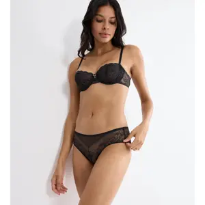 Γυναικείο σλιπάκι Triumph Comfort Allure Hipster image-2